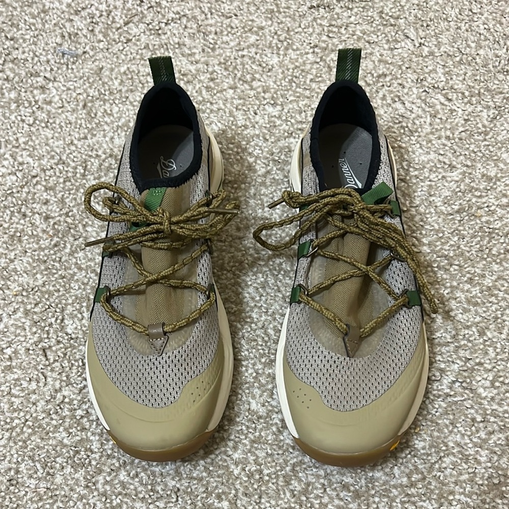 Danner x Anthropologie | Women’s Rivercomber 3” Trail Sneaker Bronze/Birch 9 - Picture 2 of 9